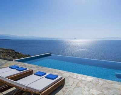 Villa de luxe avec vue panoramique et piscine près de La Canée