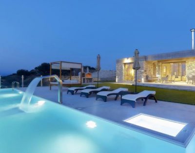 Villa jumelle pour six personnes avec piscine privée en Crète du Sud  (V1)