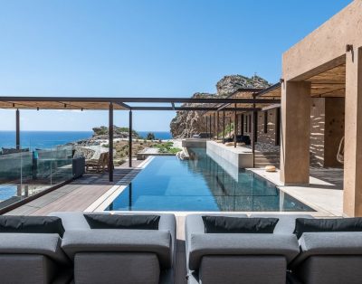 Nouvelle villa de luxe avec vue sur la mer près de la Canné