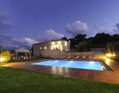 Villa avec piscine privée et belle vue près de Rethymno