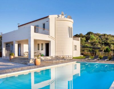 Villa avec piscine privée et jacuzzi près de Chania