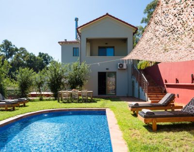 Nouvelle villa avec piscine privée près de Chania