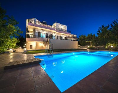 Villa avec quatre chambres et piscine privée près de Rethymnon (V2)